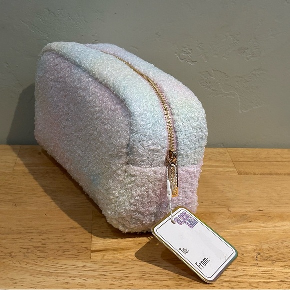 Gloss & Glo Rainbow Sprinkles PARTY Accessory Bag With Zipper Closure - Picture 5 of 9